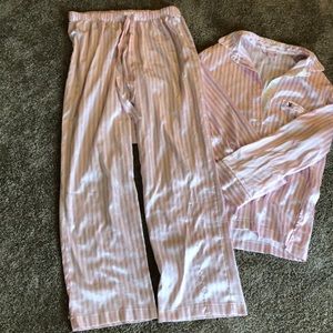 ❌SOLD!❌ Victoria’s Secret Satin Stripe PJ Set